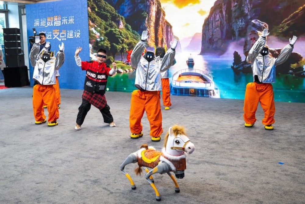 Beyond spectacles, humanoid robots exploring wider applications in China