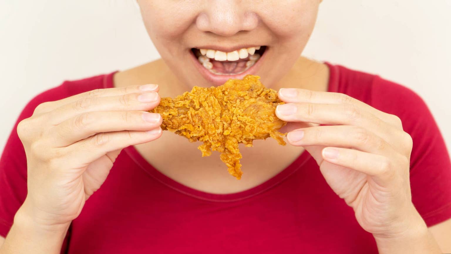 Major fried chicken franchisee shuts stores in bankruptcy filing