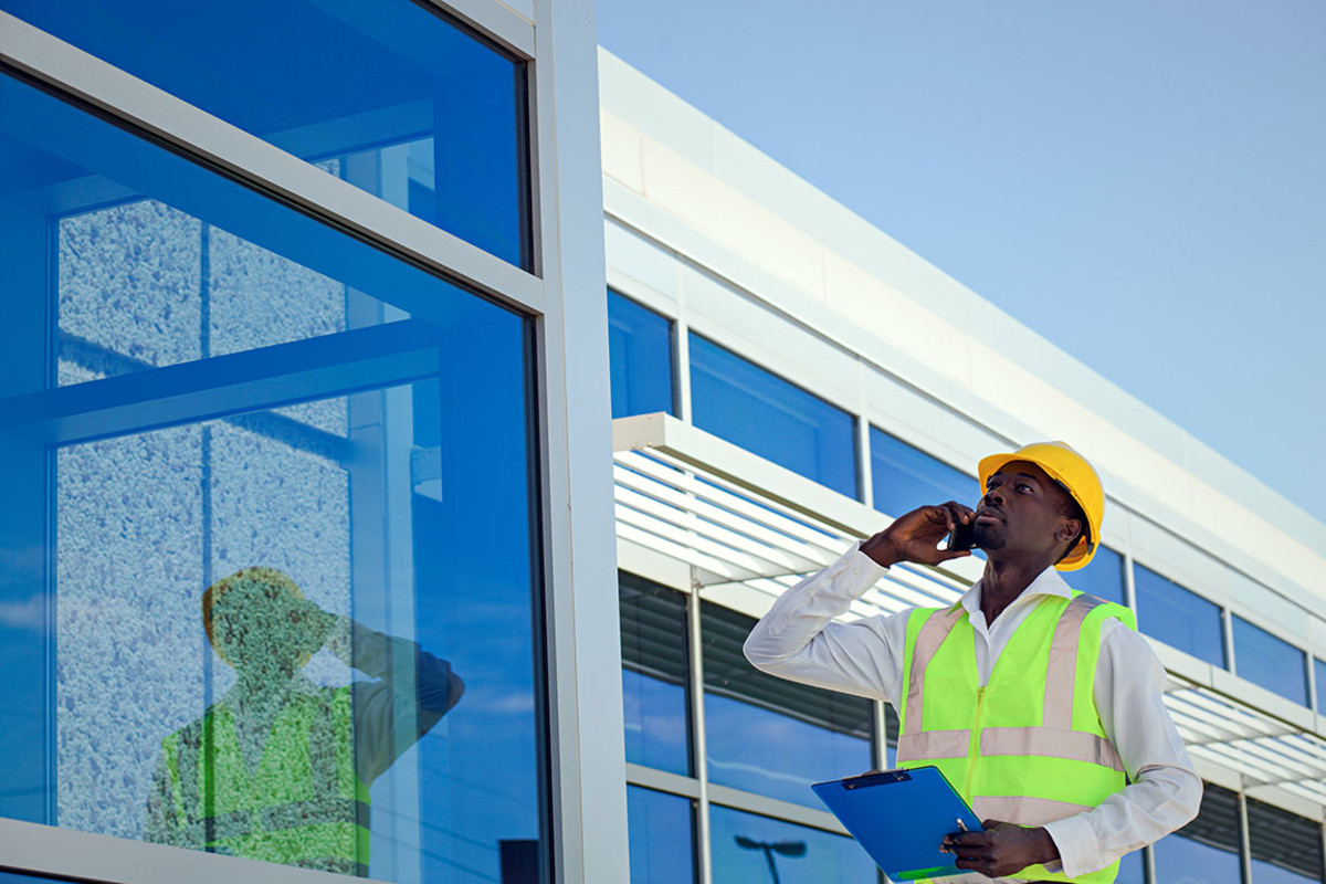 Un investigador financiero advierte sobre un desempleo de dos dígitos y una caída del mercado de valores si la IA "funciona"