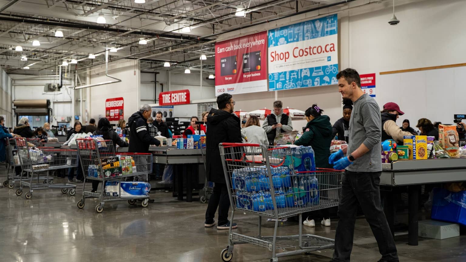 Costco makes moves to fix key membership problem