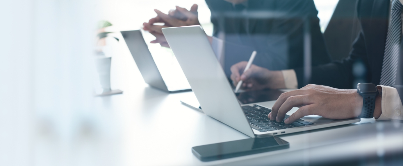 تجارة المملكة المتحدة مع الصين تنمو عبر قطاعات الخدمات الرئيسية في عام 2025