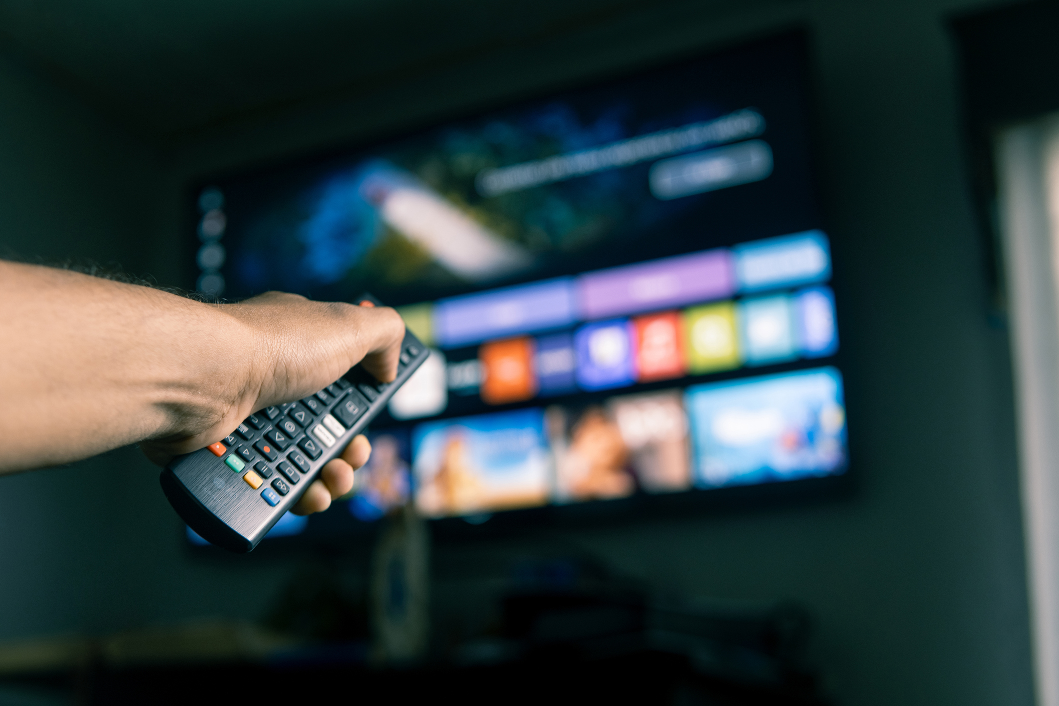 تتم ترقية الملايين من أجهزة التلفزيون في المملكة المتحدة بقنوات إضافية مجانية على الهواء على مدار الساعة طوال أيام الأسبوع