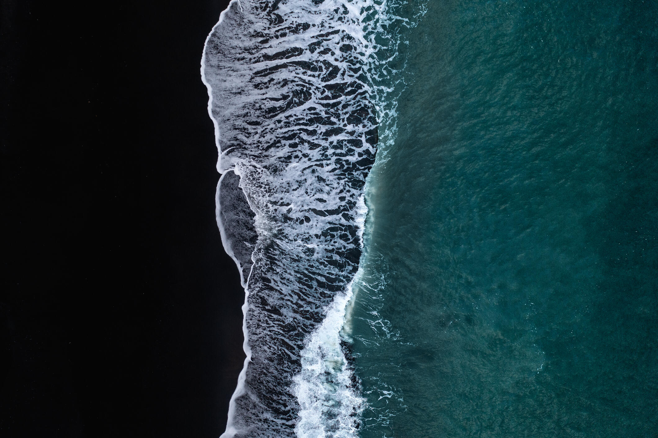 New MIT jobs report: Why AI's work impact will roll in like a rising tide, not a crashing wave